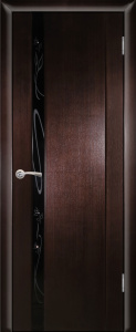 Дверь межкомнатная шпонированная (шпон файн-лайн) Плаза-1 венге остеклённая (триплекс чёрный с рисунком ТС-16)